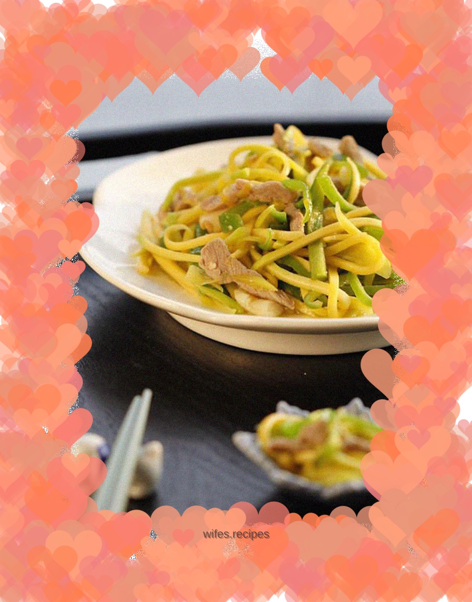 Shredded pork with pumpkin and green pepper