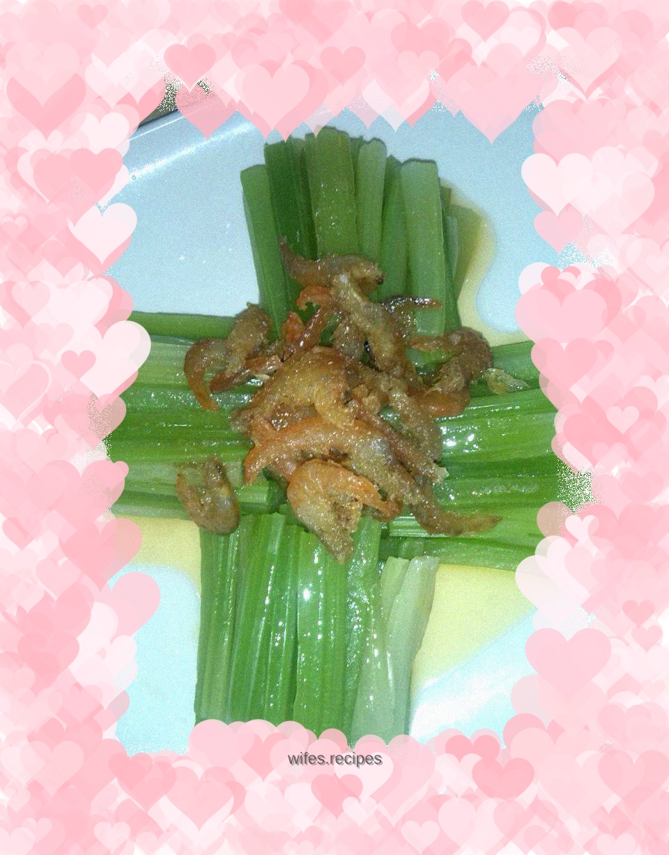 Shrimp mixed with celery