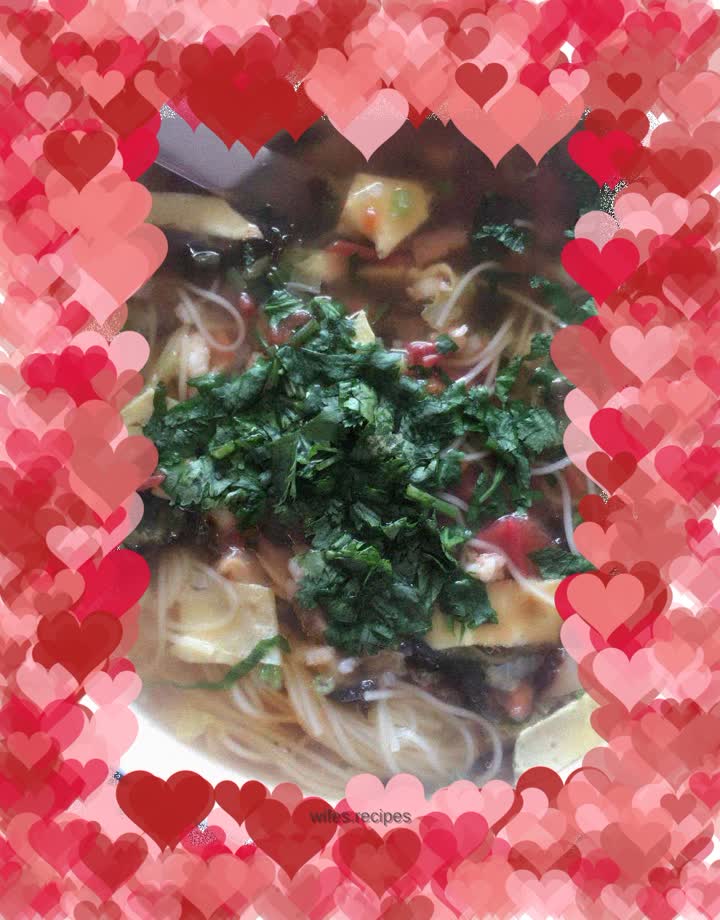 Children’s shrimp noodles (adults are welcome too)