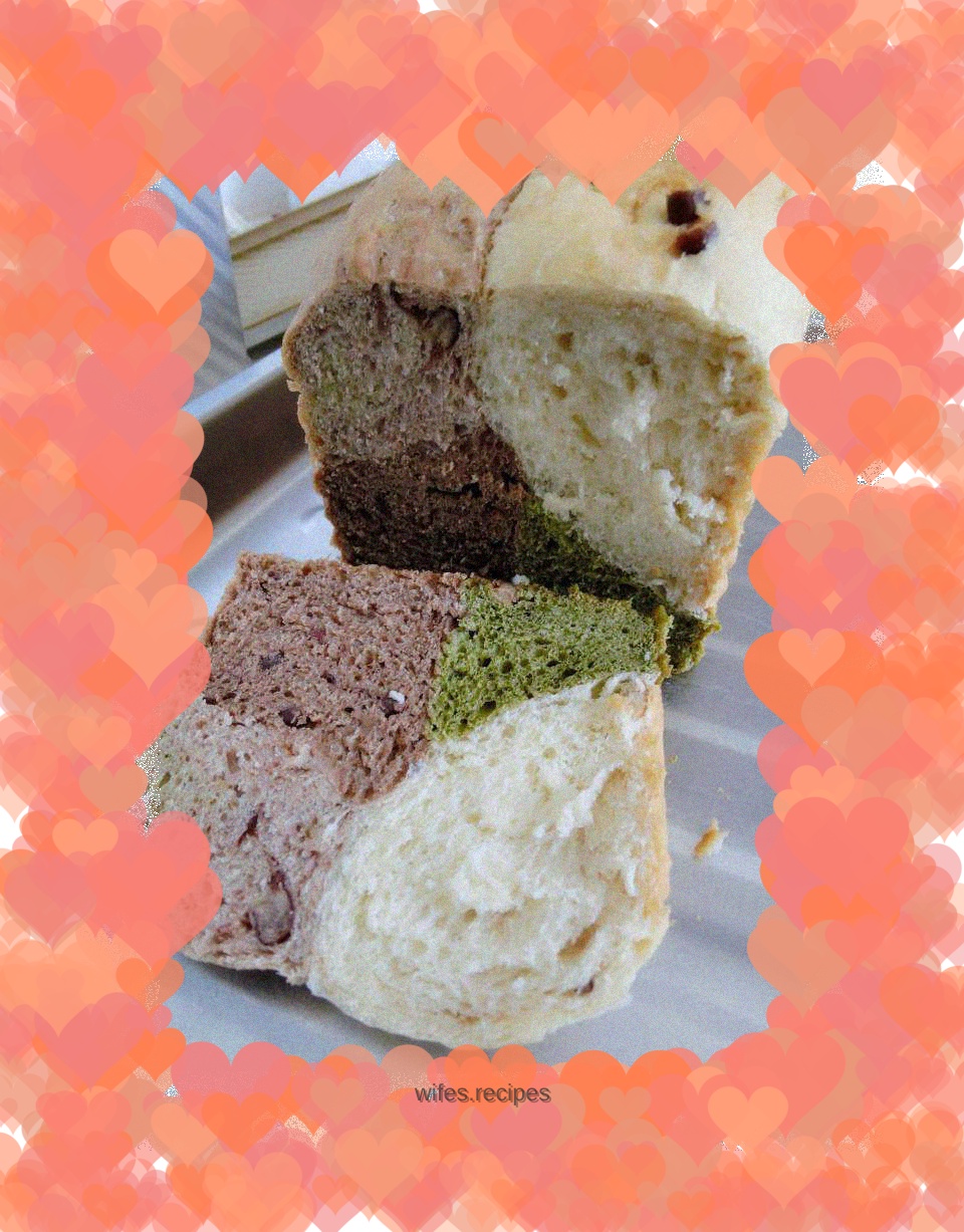 Four-color toast bread