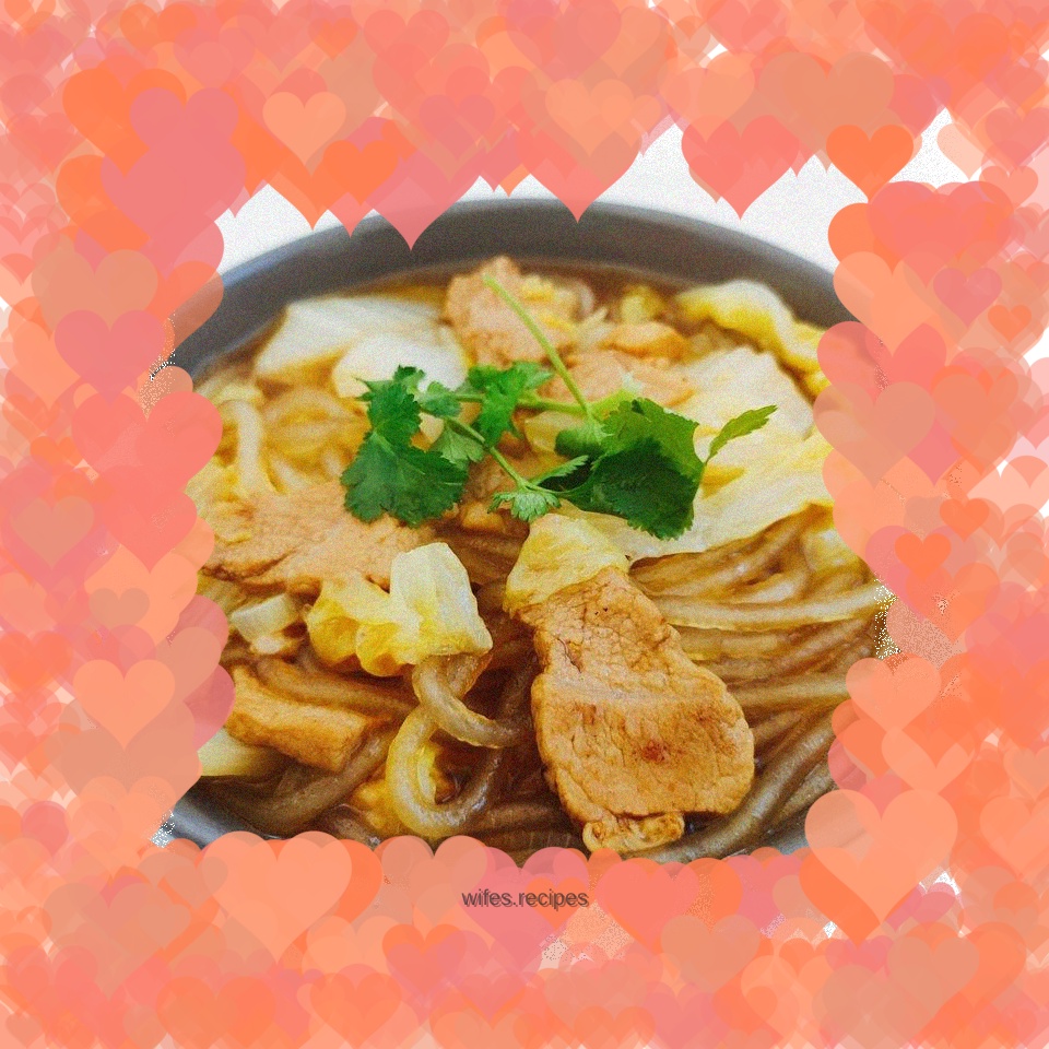 "Cai Choi" casserole with cabbage and vermicelli stew