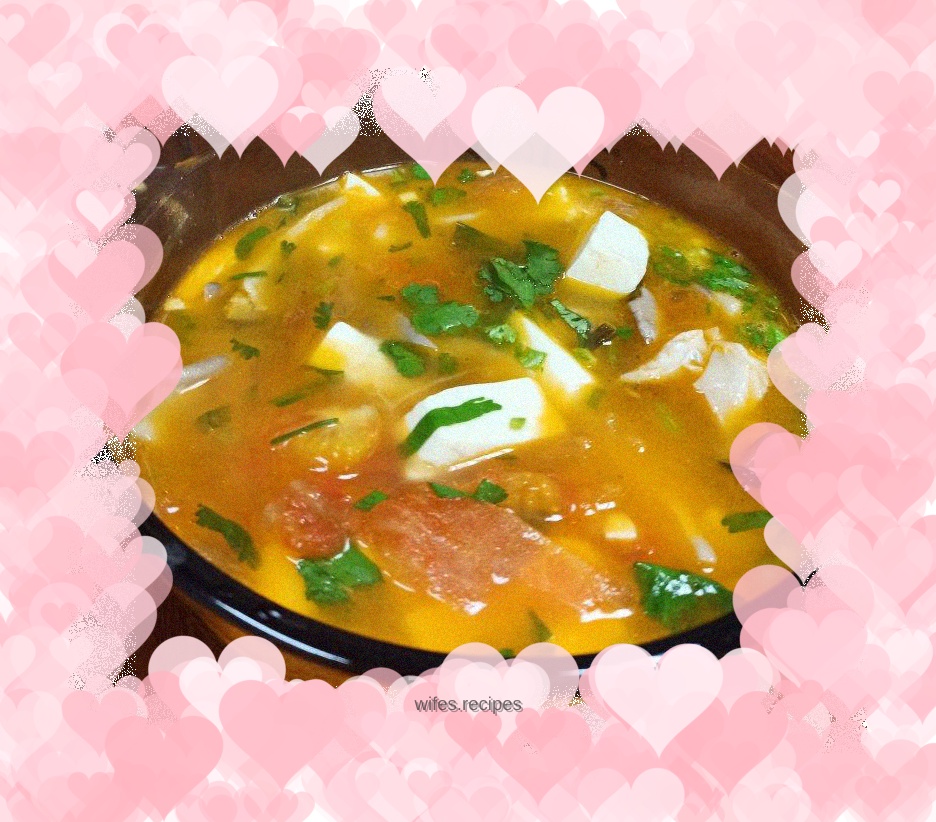 Tomato, Tofu and Oyster Mushroom Soup