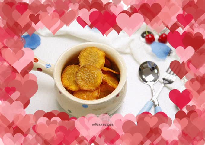 Super delicious roasted sweet potato chips