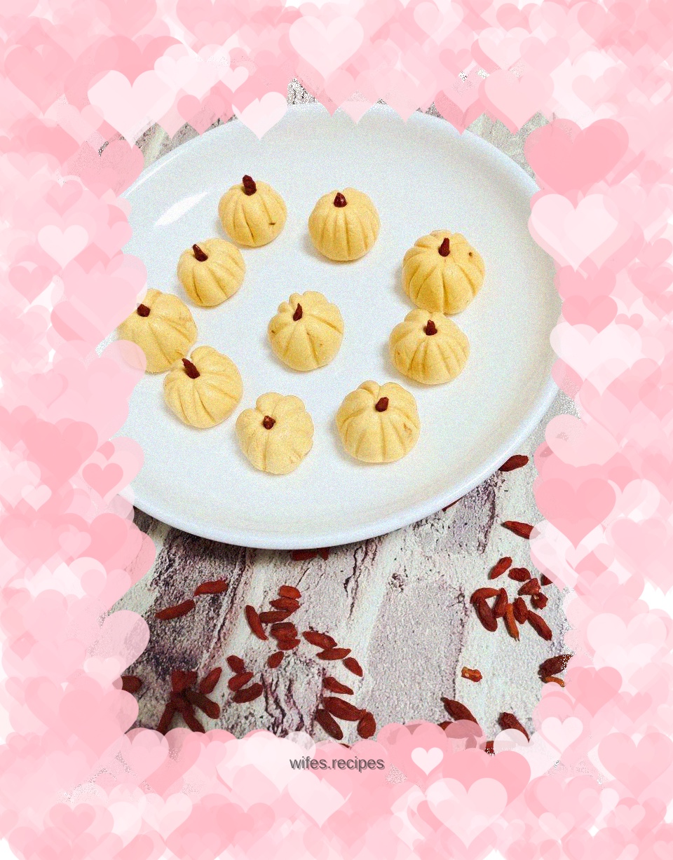 Pumpkin glutinous rice buns