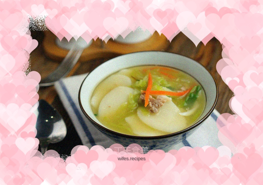 Rice cake with fresh squid broth