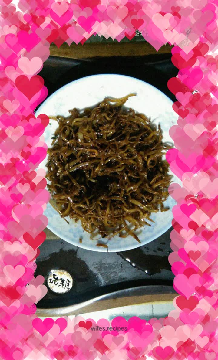 Sugar-colored little whitebait