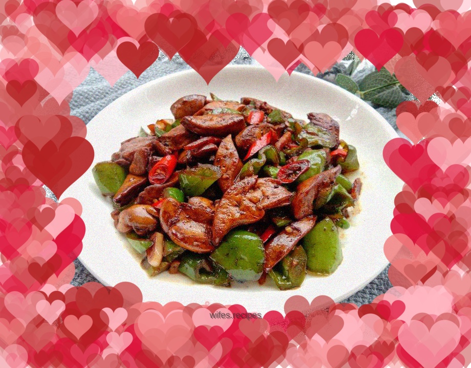 Fried chicken liver with green pepper