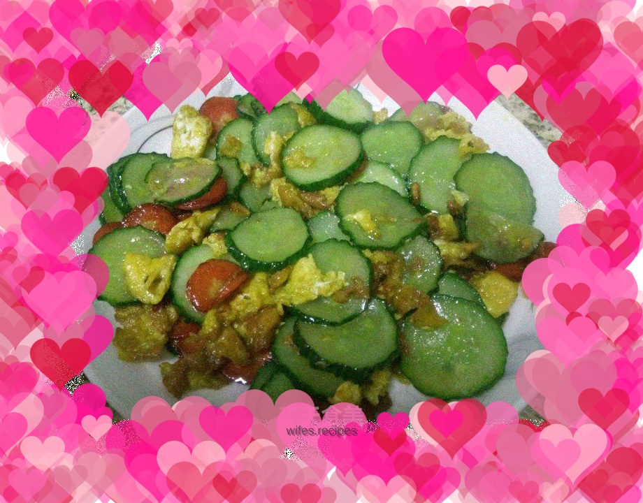 Cucumber scrambled eggs
