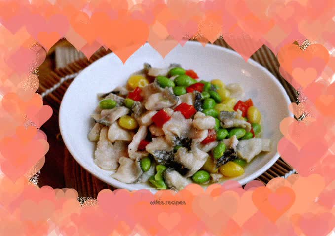 Three-color diced fish