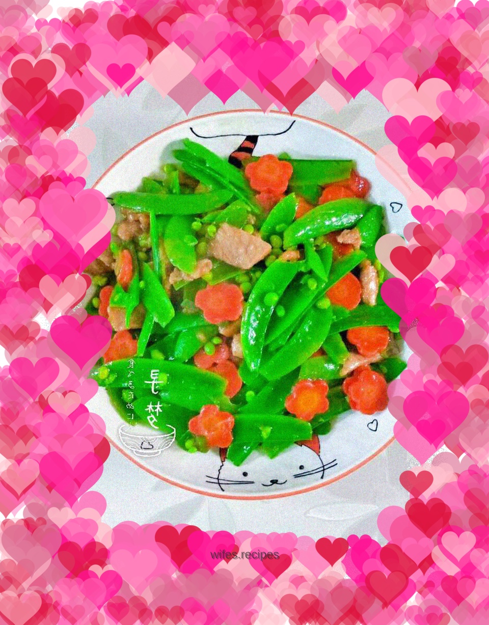 Tenderloin, purple carrots and stir-fried sweet beans