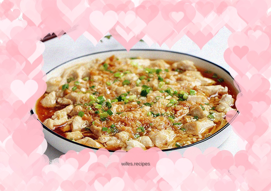 Steamed Chicken Breast with Garlic and Enoki Mushrooms