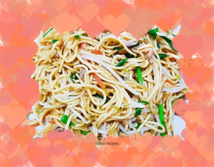 Raw fried noodles