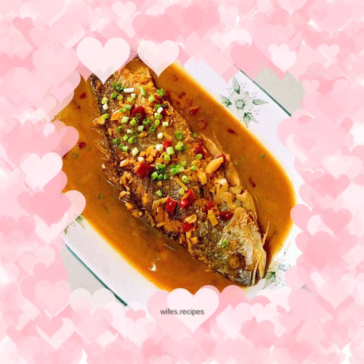 Braised yellow croaker