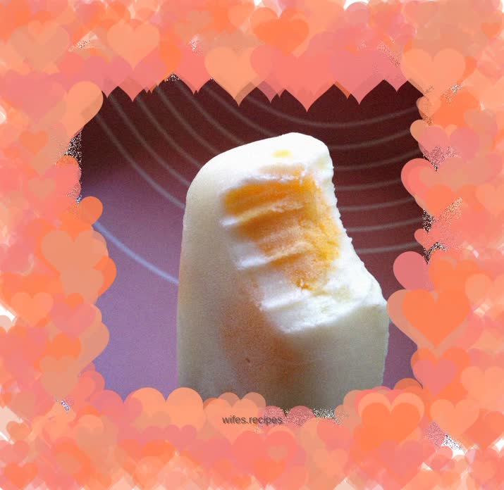 Mango yogurt ice cream