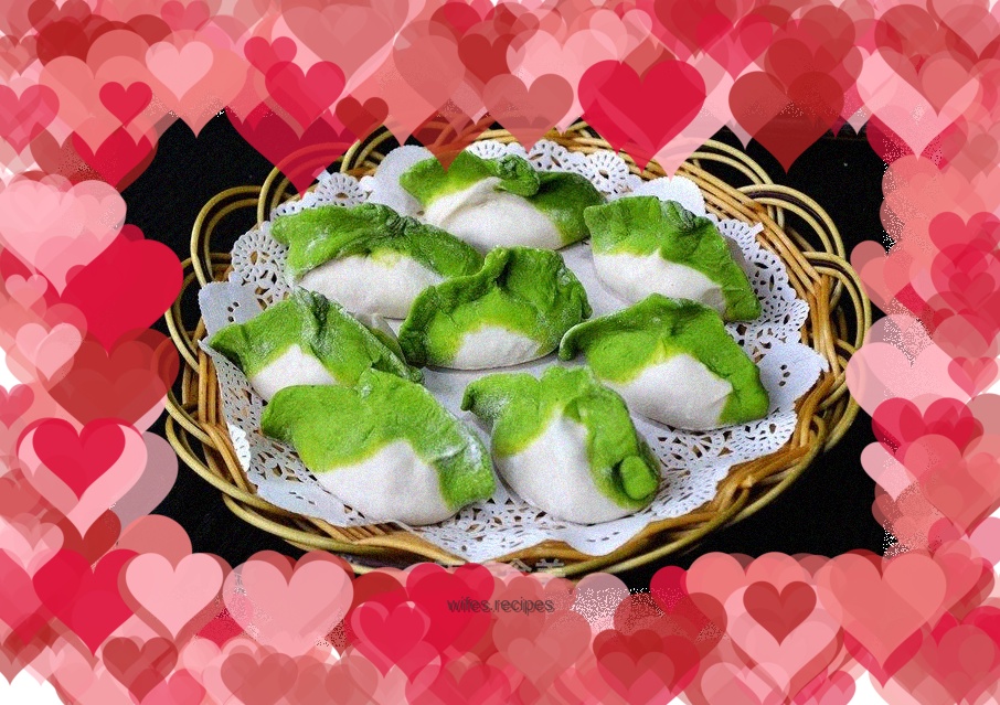 Jade Chinese Cabbage and Meat Dumplings