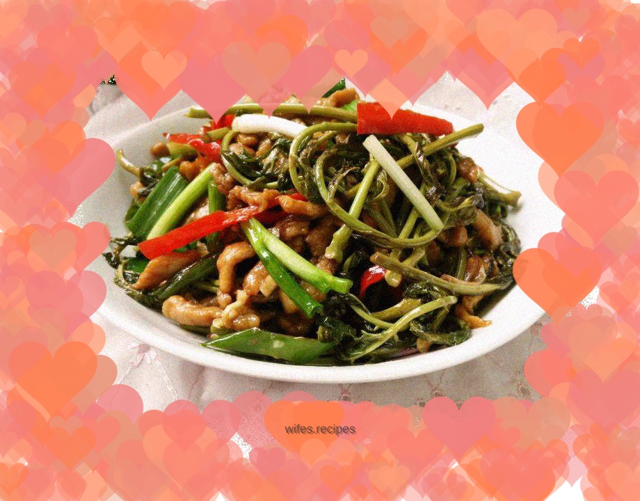 Stir-fried shredded pork with spring sprouts