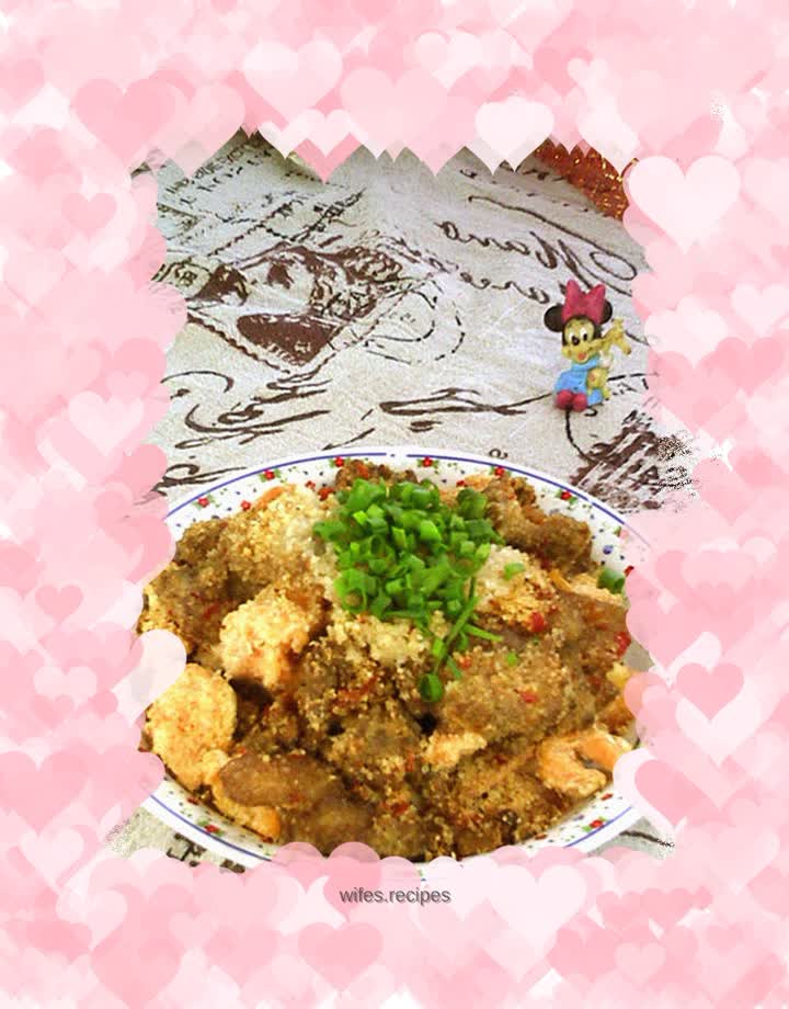 Steamed pork with pomelo peel and rice flour