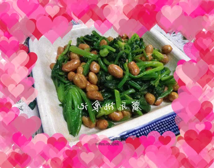 Vinegar spinach and peanuts