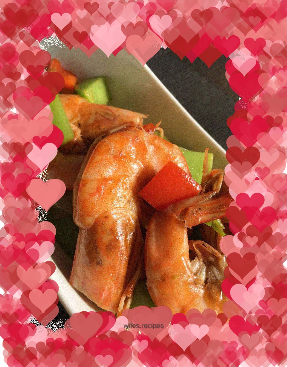 Stir-fried shrimp with lettuce