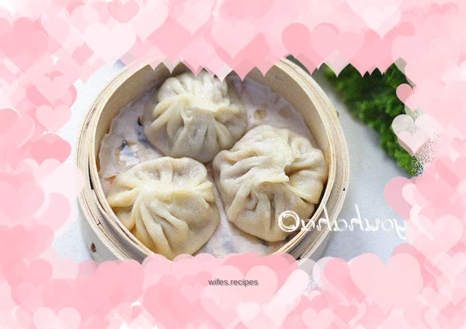 Soup dumplings