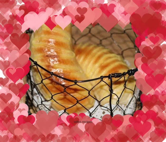 Milky and soft - caterpillar bread