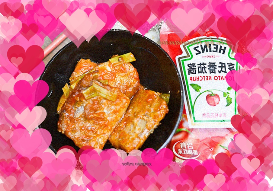 Braised Hairtail with Tomato Sauce