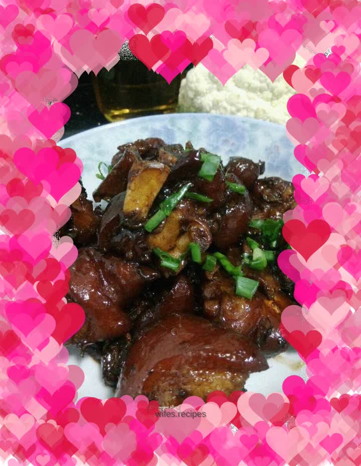 Secret Braised Pork Knuckles