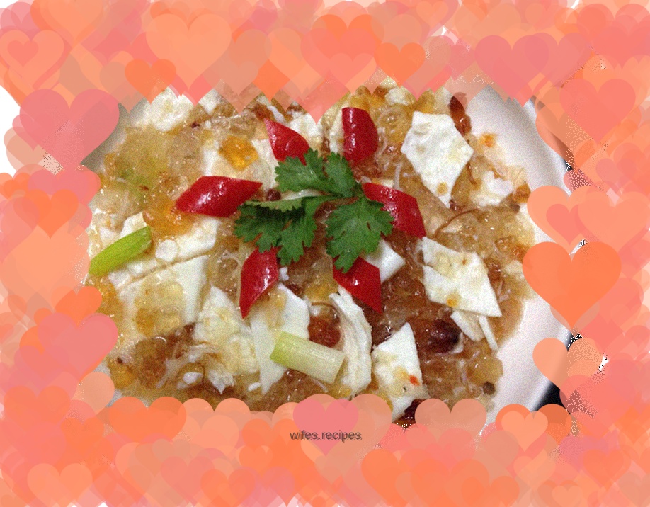 Fried egg white with peach gum