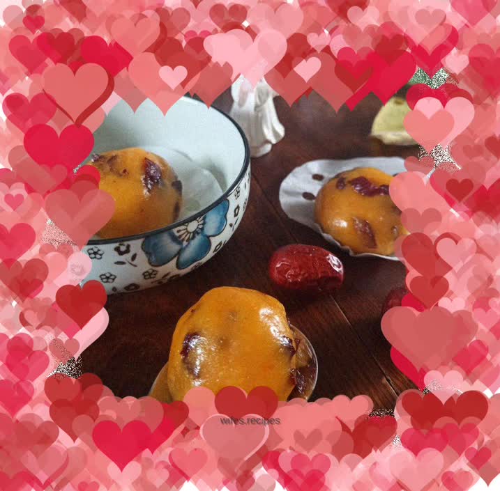 Steamed sweet potato, red dates and glutinous rice flour balls