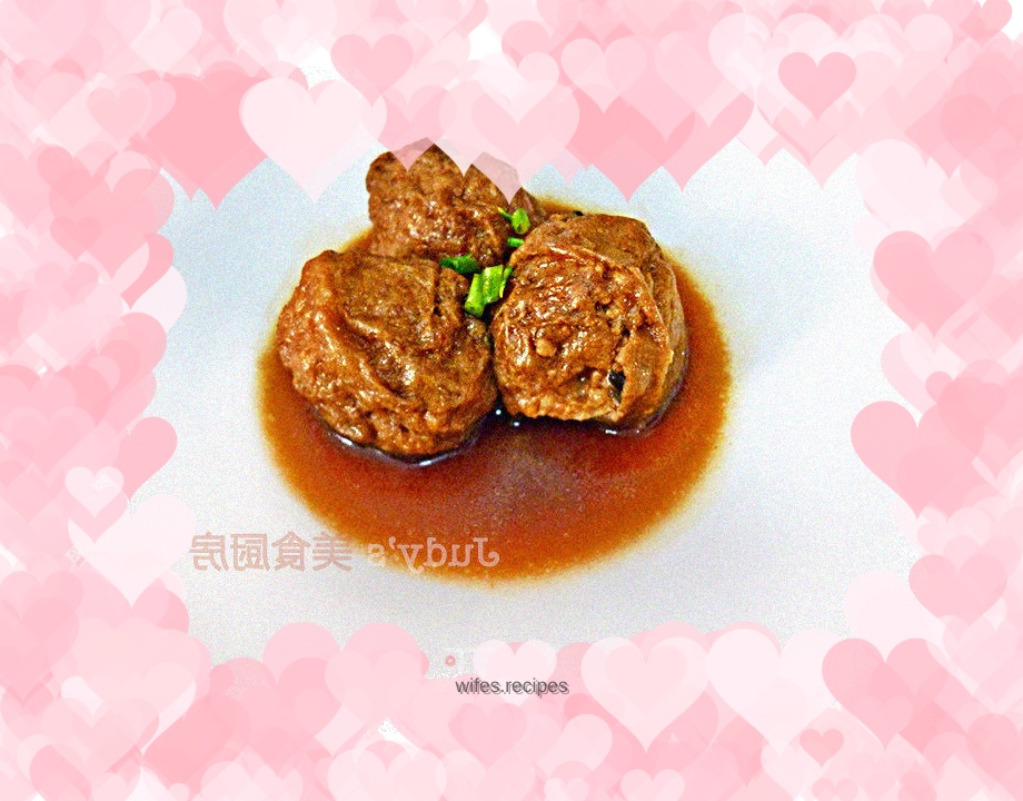 Judy's homemade mushroom gluten buns stuffed with meat