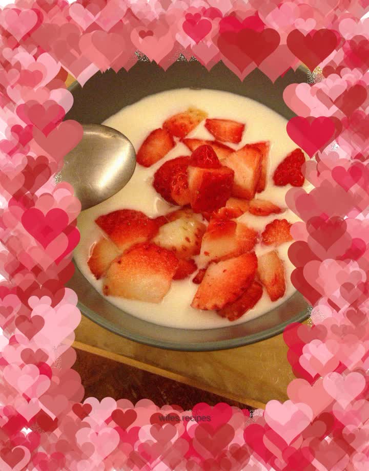 Strawberry yogurt salad