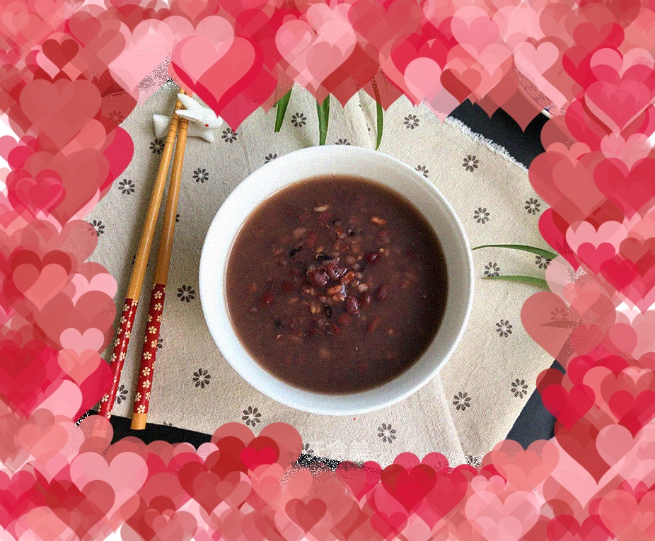 Red bean and brown rice porridge