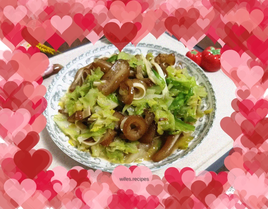 Stir-fried cabbage with pig ears