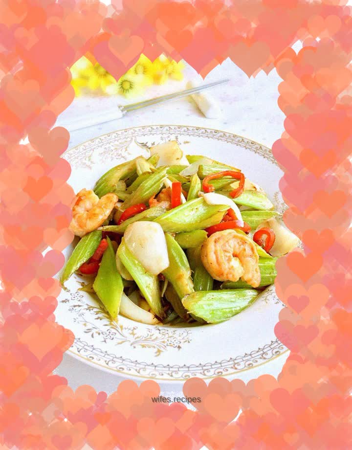 Stir-fried shrimps with celery and lily