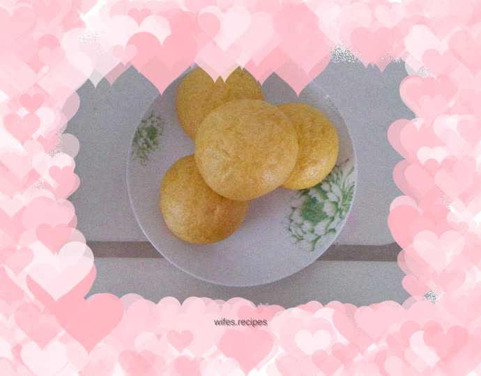 Pumpkin steamed buns