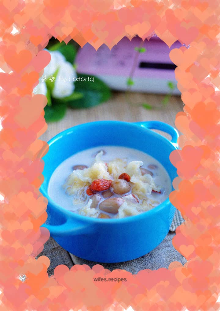Milk Tremella Soup