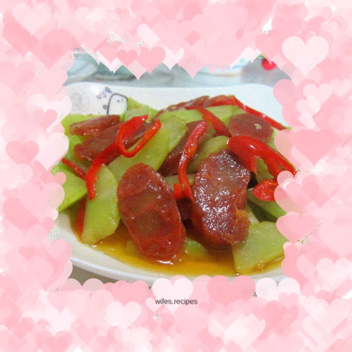 Stir-fried Sausage with Young Lettuce