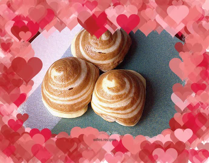Cocoa Tornado Buns