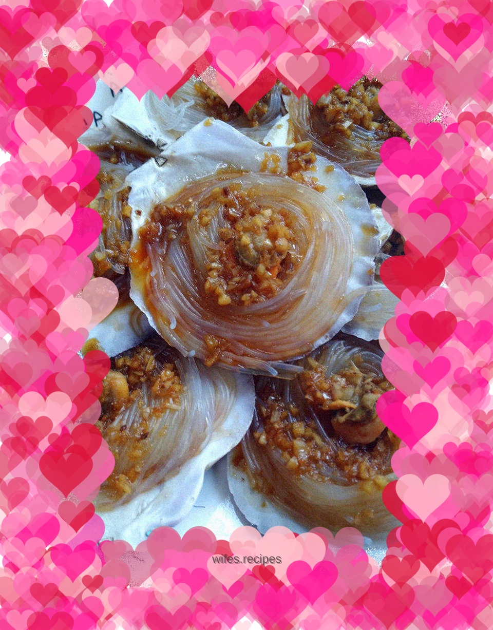 Steamed scallops with vermicelli