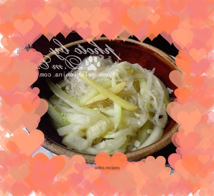 【Something vegetarian at the table】——Stir-fried zucchini vermicelli