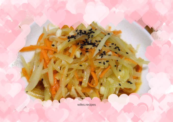 [Cold Shredded Lettuce and Carrots] A refreshing little cold dish in summer