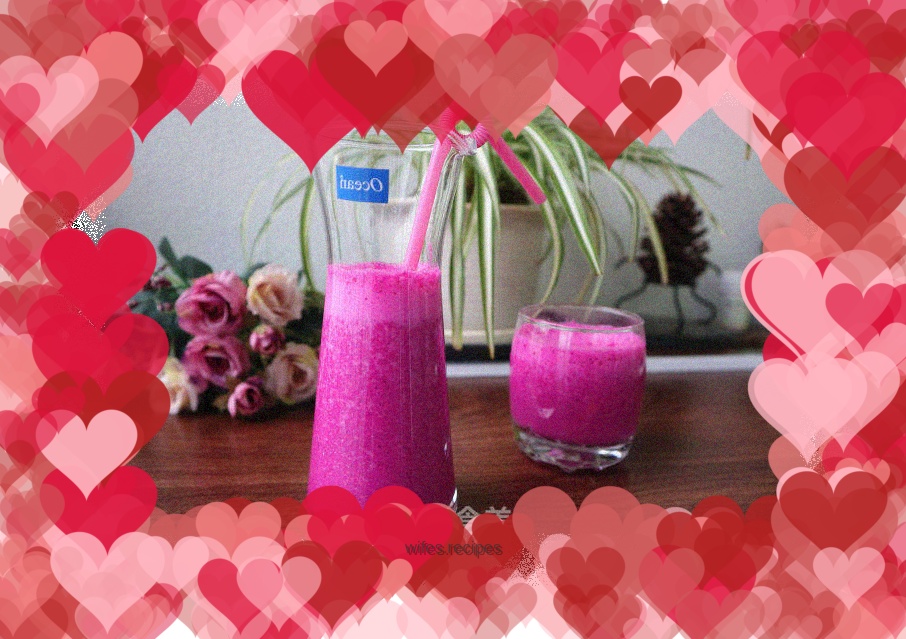 Dragon fruit milkshake