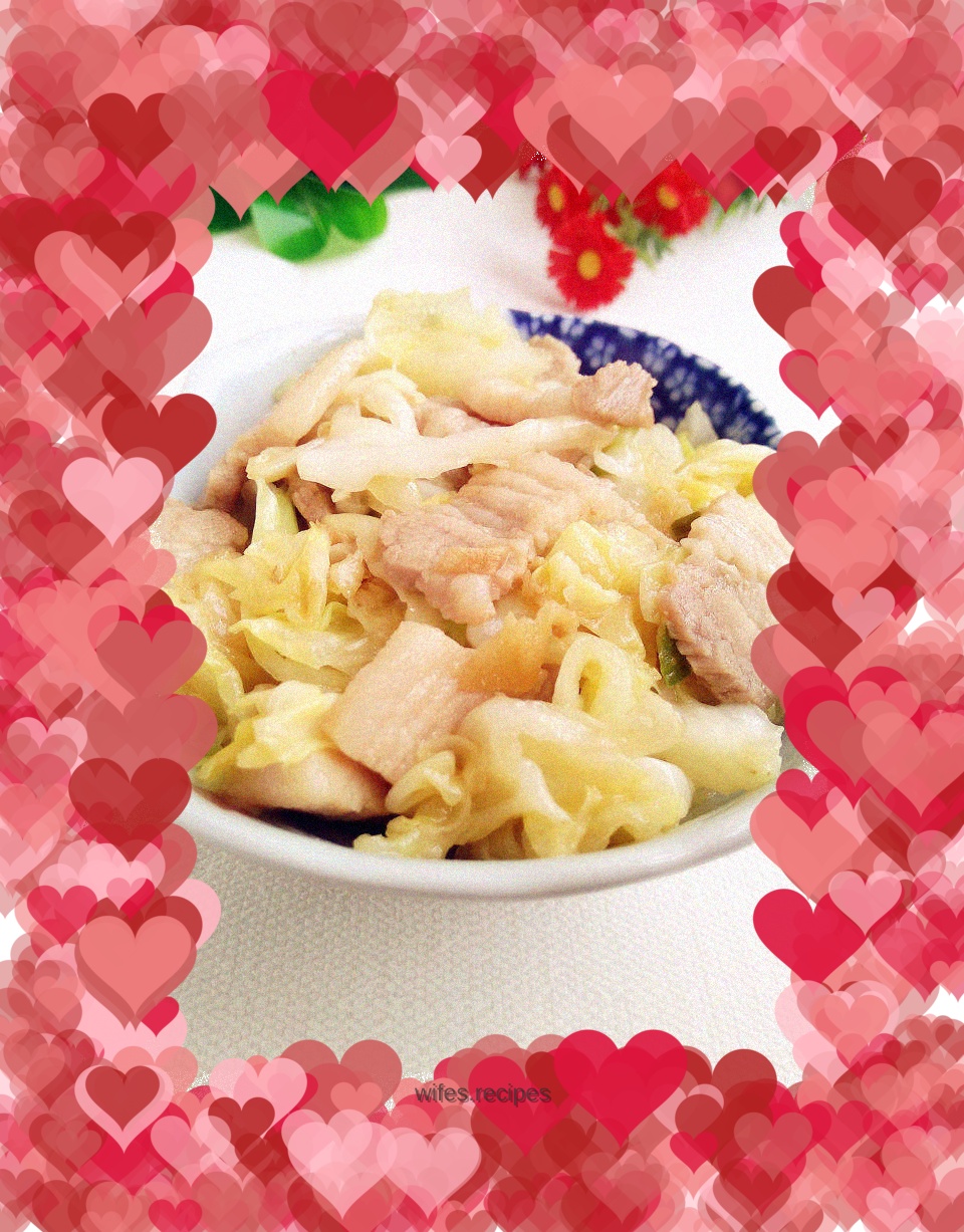 Stir-fried cabbage with pork belly