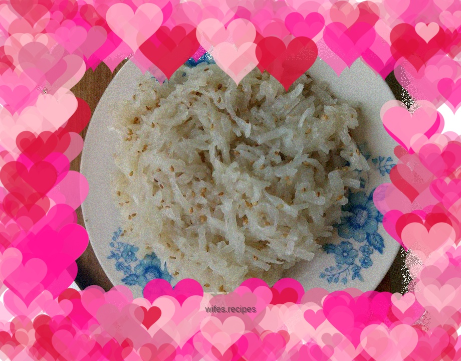 Cold shredded white radish