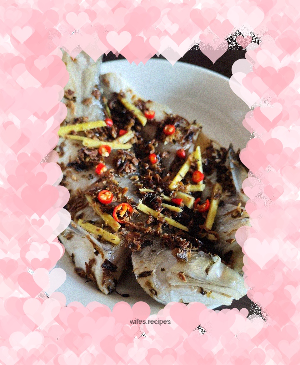 Steamed horsetail fish with tau tau vegetables