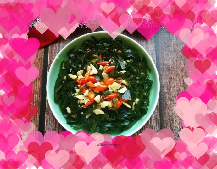 Millet, pepper, garlic and kelp shreds