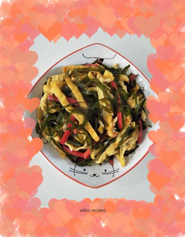 Stir-fried shredded kelp with dried tofu