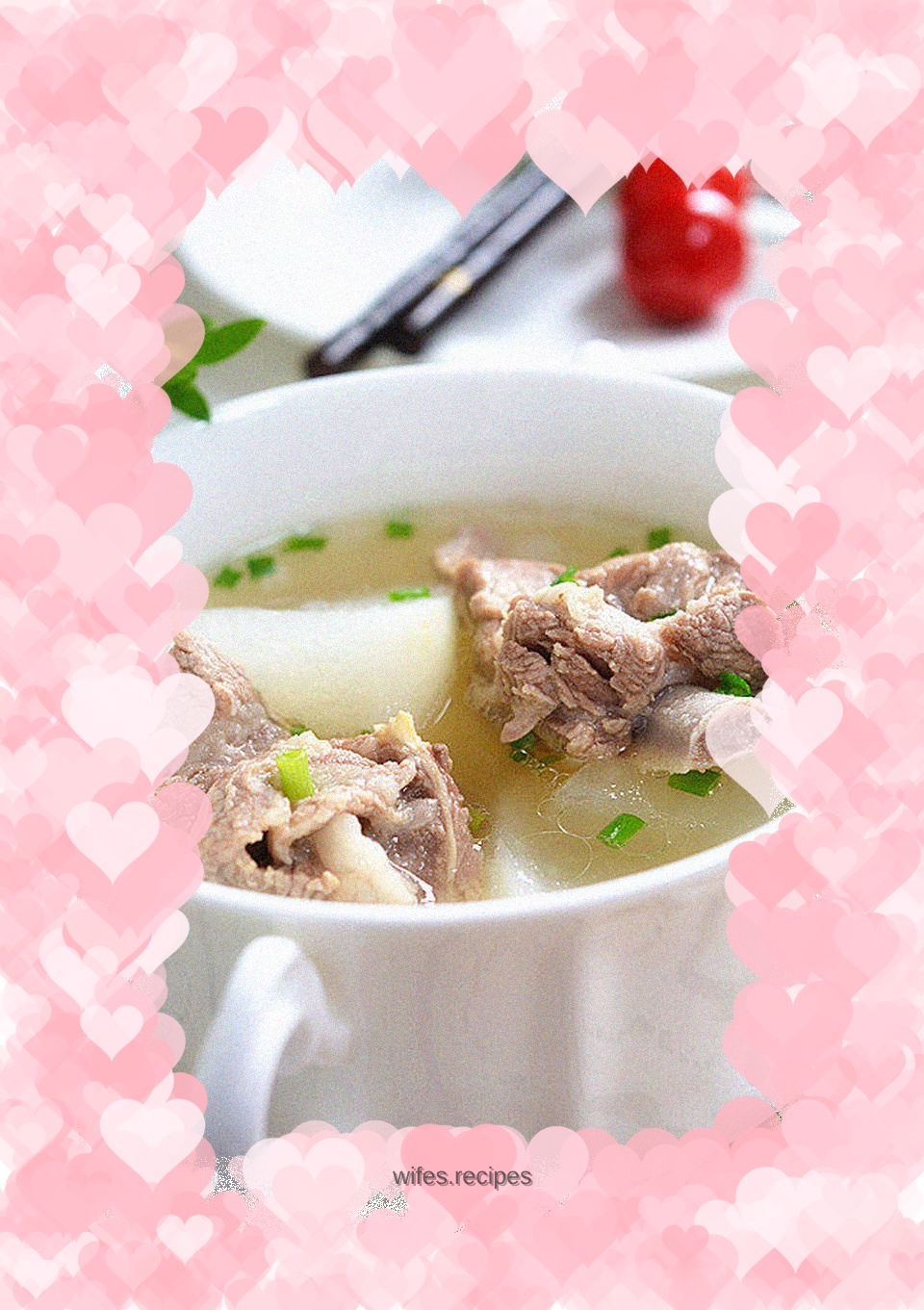 Radish and pork bone soup