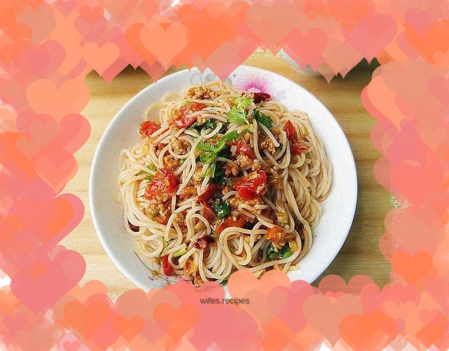 Wild tomato mixed with rice noodles