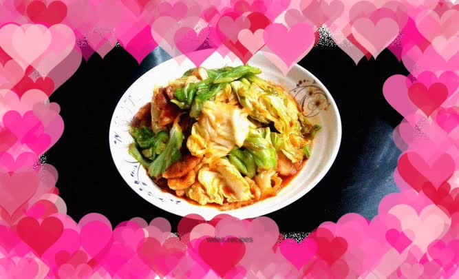 Stir-fried pork belly with cabbage